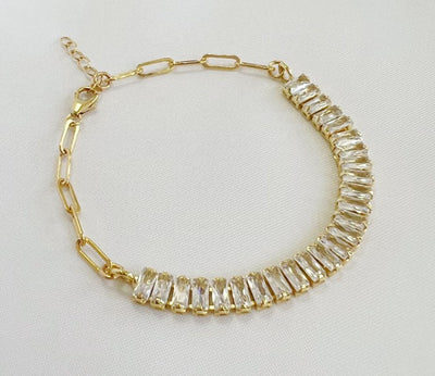 Allie Baguette Paperclip Chain Bracelet