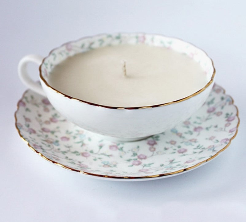 Teacup Candle