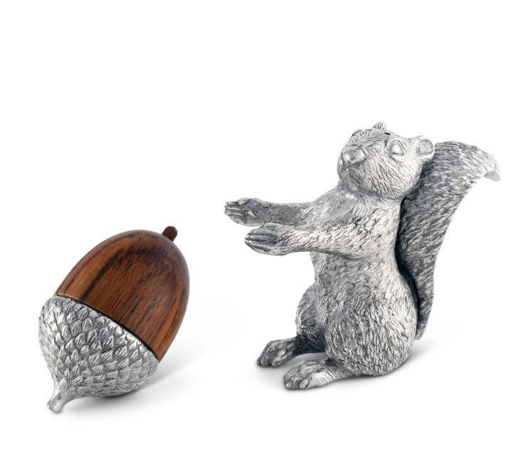 Squirrel and Acorn Salt & Pepper Set